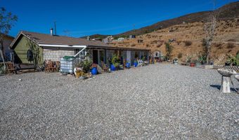 9555 Hierba Rd, Agua Dulce, CA 91390