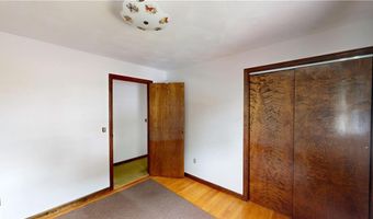 9 Whitaker Ave, East Providence, RI 02916