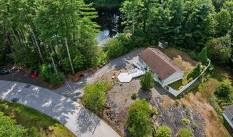 10 Raiders Ln, Raymond, NH 03077