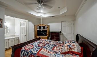 2405 Boxwood Dr, Baker, LA 70714