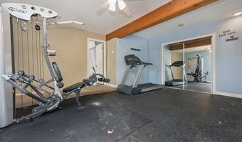 5 Stevens St, Bridgeport, CT 06606