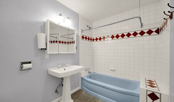 8157 S A St, Springfield, OR 97478