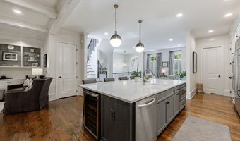 9018 Riverbend Mnr, Alpharetta, GA 30022