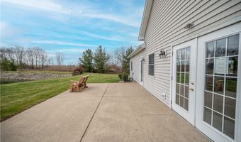 125 Fitch Blvd 201, Austintown, OH 44515