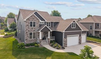5644 N SUMMERLAND Dr, Appleton, WI 54913