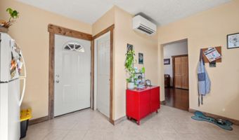 424 Broadway St, Aurora, IN 47001