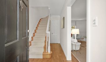 4009 64TH St, Bethesda, MD 20816