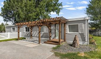 135 Parker Ave, Blackfoot, ID 83221