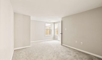 4401 PEMBROOK VILLAGE Dr 102, Alexandria, VA 22309