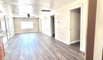 13936 Front St, Armona, CA 93202