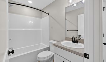 11488 56th Ave, Allendale, MI 49401