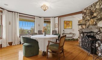 10 Hamilton Hl, Glocester, RI 02829
