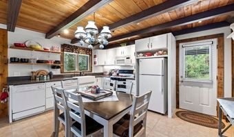 7668 HYATT PRAIRIE Rd, Ashland, OR 97520