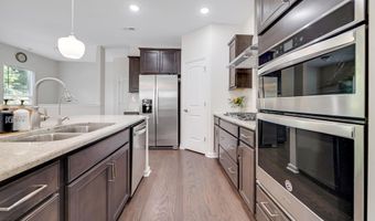 424 Brook Pine Trl, Apex, NC 27523