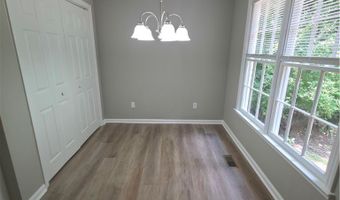 210 New Haven Dr, Athens, GA 30606