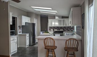 140 Lane 120 Lime Lake Ln, Angola, IN 46703