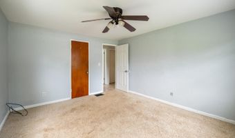 304 Don Ln, Delhi, OH 45238