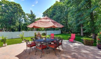 220 Lloyd Rd, Aberdeen, NJ 07747