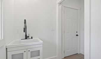 86 Branch View Ter, Alfred, ME 04002