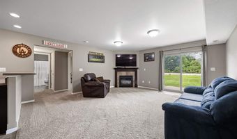 303 S Stewart St, North Liberty, IA 52317