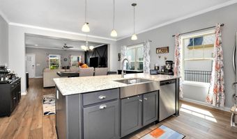 17323 Brooklawn St, Athens, AL 35611