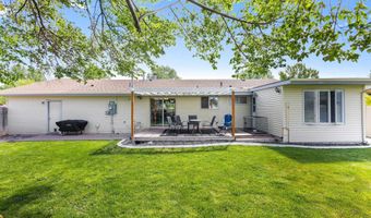 5761 Eve St, Chubbuck, ID 83202