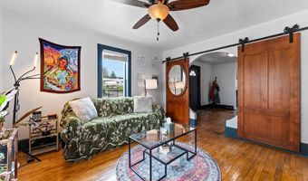 1215 NAVARINO St, Algoma, WI 54201