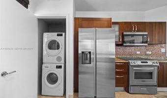 19900 E Country Club Dr 1112, Aventura, FL 33180