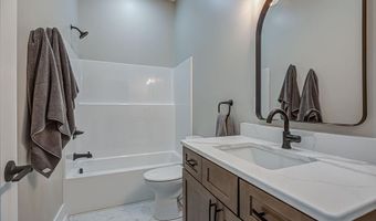 18521 Plano Trail Ln, Aurora, IN 47001