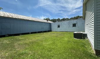 808 E Memorial Dr E, Ahoskie, NC 27910