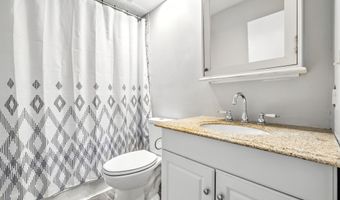 6115 Redcoach Ct, Indianapolis, IN 46250