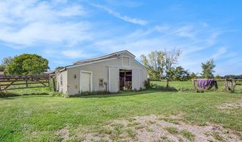 14775 Hough Rd, Allenton, MI 48002
