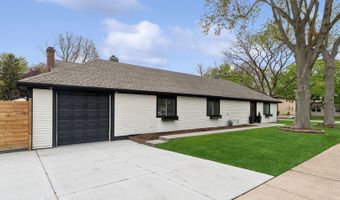 1220 E Rockwell St, Arlington Heights, IL 60005