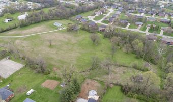 1107 N 3rd St, Bardstown, KY 40004