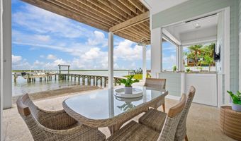 2422 State Hwy 361, Aransas Pass, TX 78335
