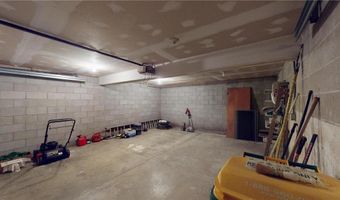 2418 W Main St, Albert Lea, MN 56007