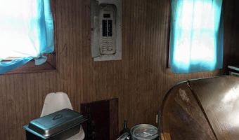 323 Railroad Ave, Branchville, SC 29432