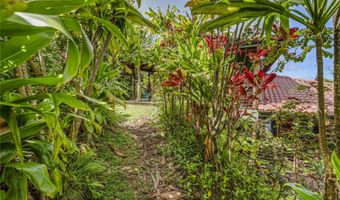 180 Mokupapa Rd, Haiku, HI 96708