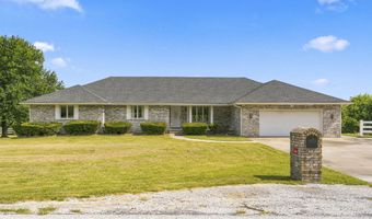 19360 Lawrence 2227, Aurora, MO 65605
