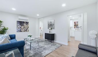 20 Dojean Ct, Bergenfield, NJ 07621