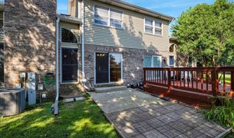446 S Wenbriar Sq, Addison, IL 60101