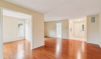 1003 MASTLINE Dr, Annapolis, MD 21401