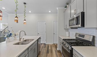 1811 Aspen River Ln, Apex, NC 27502