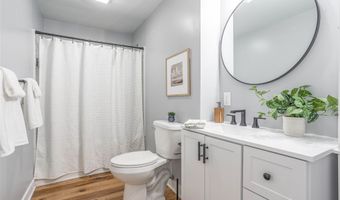 505 5th St SE, Altoona, IA 50009