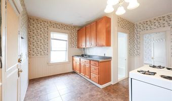 162 Rand St, Central Falls, RI 02863
