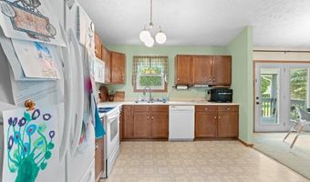1647 Saint Francis Ln, Altoona, PA 16602