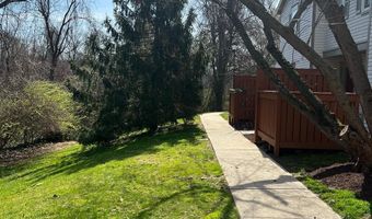 4821 RIVER VALLEY Way 121, Bowie, MD 20720