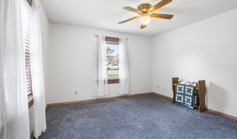 400 E Walker St, Ash Grove, MO 65604