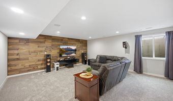 4215 NW Cedarwood Dr, Ankeny, IA 50023