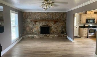 900 Sea Cove St, Pascagoula, MS 39581